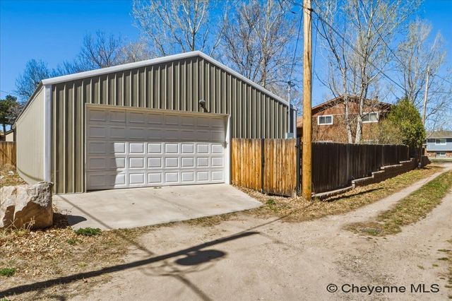 3069 HANSON ST, Cheyenne, WY 82001