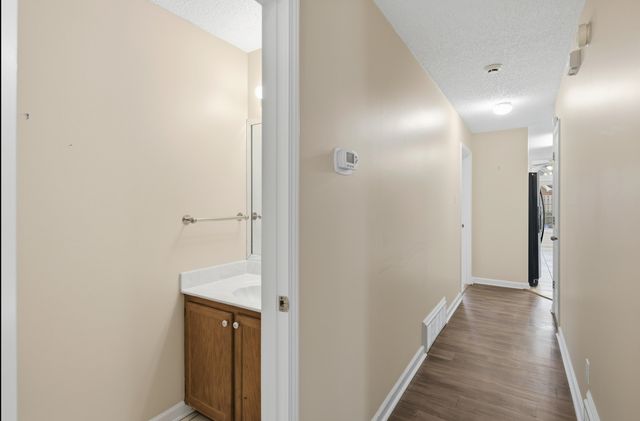 8785 CEDAR MILLS CIR, Memphis, TN 38016