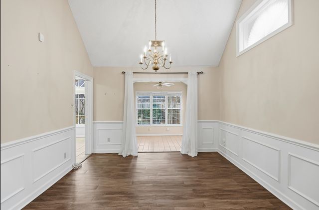 8785 CEDAR MILLS CIR, Memphis, TN 38016