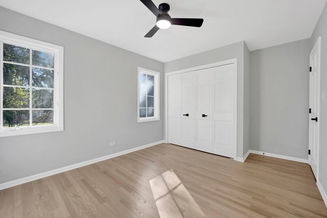 5701 Foxgate Lane, Hinsdale, IL 60521