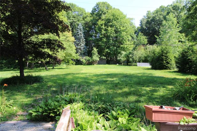 38550 Superior Street, Romulus, MI 48174