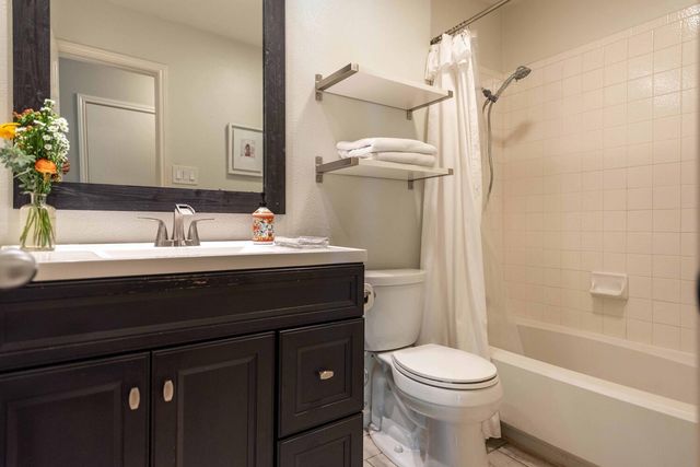 3403 Palomar LN, Austin, TX 78727