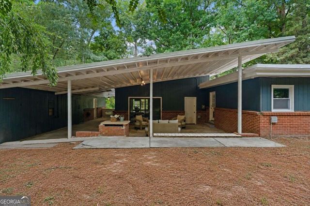 3229 Westmart Lane, Atlanta, GA 30340