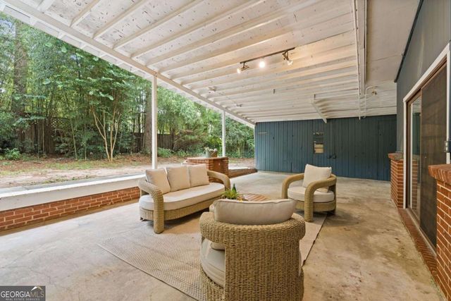 3229 Westmart Lane, Atlanta, GA 30340