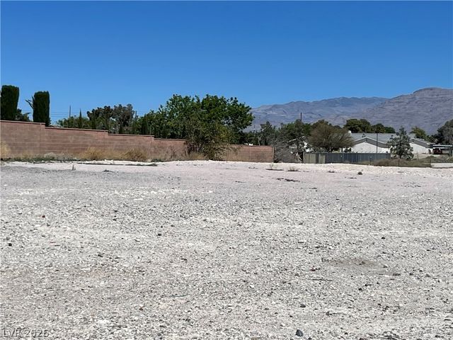 Ferrell, North Las Vegas, NV 89031