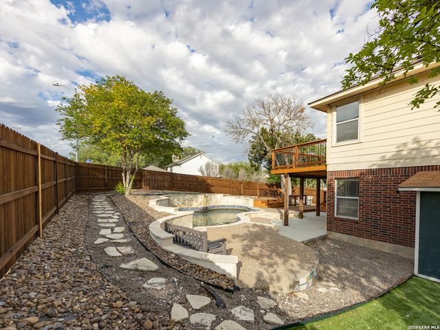 15714 Knollcircle, San Antonio, TX 78247