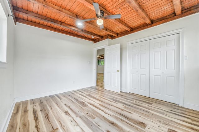 4712 33rd Street, Dickinson, TX 77539