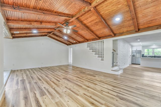 4712 33rd Street, Dickinson, TX 77539