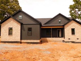 4379 Rock Hill Road, Pfafftown, NC 27040