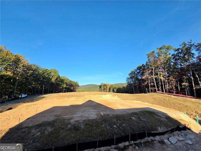 172 Cherokee Drive S, Waleska, GA 30183