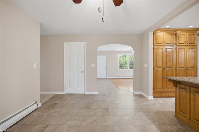 3409 McNeal AVE, Chesapeake, VA 23325