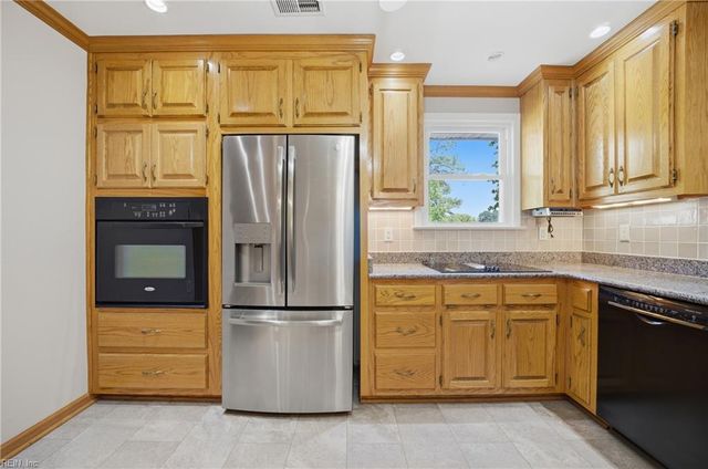 3409 McNeal AVE, Chesapeake, VA 23325