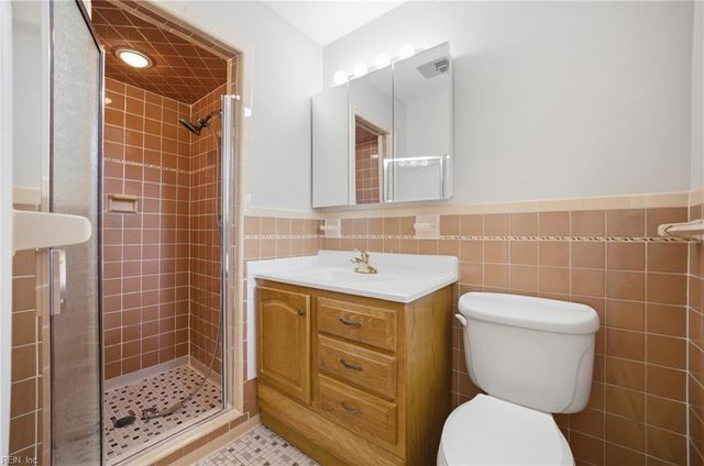 3409 McNeal AVE, Chesapeake, VA 23325