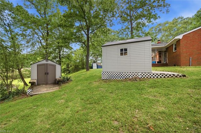 3409 McNeal AVE, Chesapeake, VA 23325