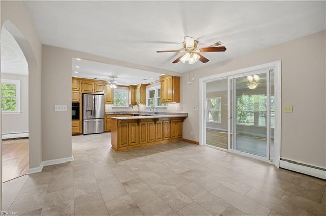 3409 McNeal AVE, Chesapeake, VA 23325