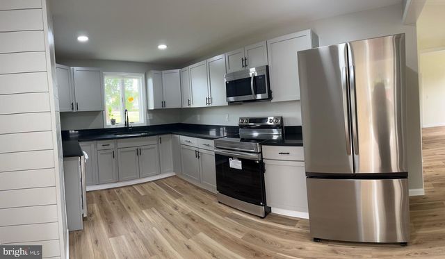 32 MAIN ST, Frankford, DE 19945