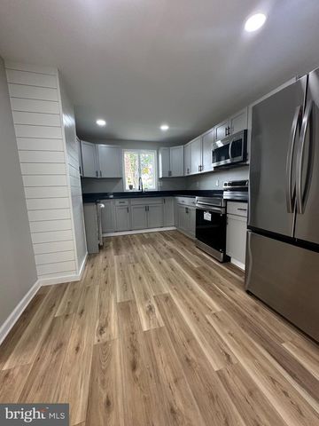 32 MAIN ST, Frankford, DE 19945