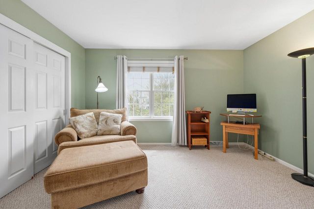 207 Woodlands COURT, Hartland, WI 53029