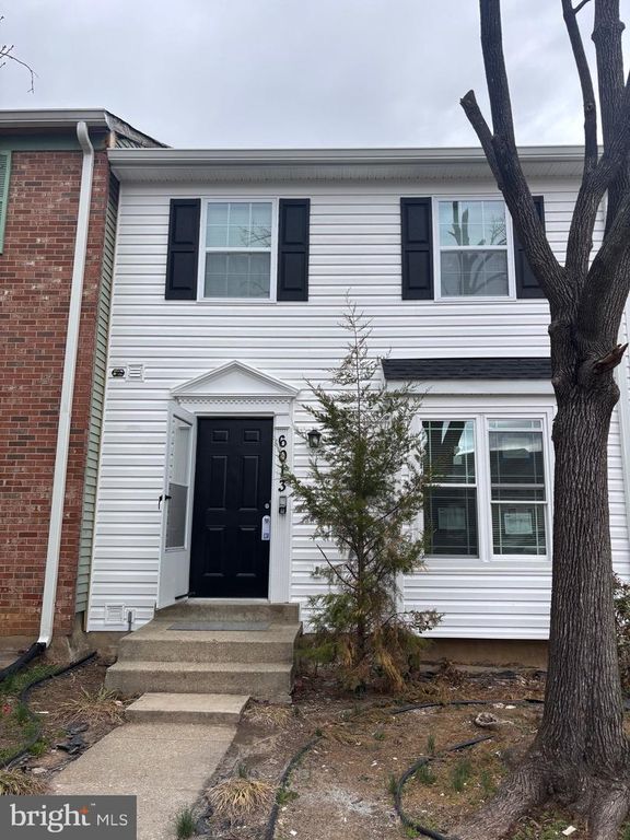 6013 N HIL MAR CIR, District Heights, MD 20747