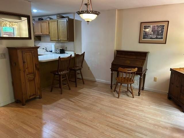 11 Evergreen Lane, Brattleboro, VT 05301