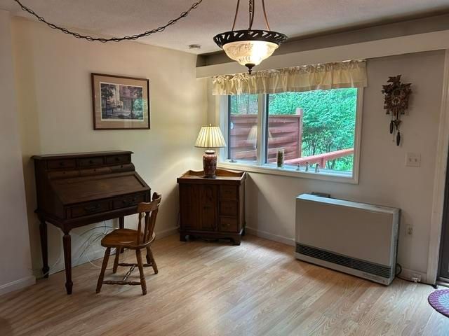 11 Evergreen Lane, Brattleboro, VT 05301
