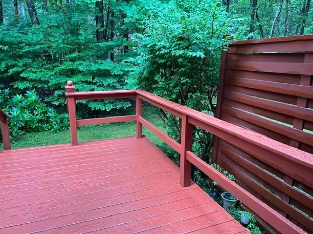 11 Evergreen Lane, Brattleboro, VT 05301