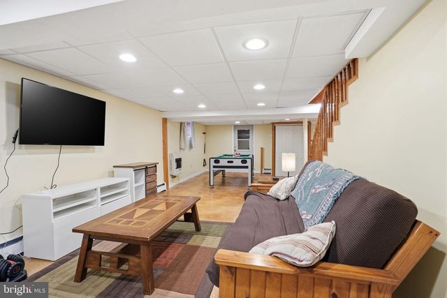 251 ELLIS RD, Willow Grove, PA 19090