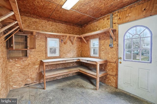 251 ELLIS RD, Willow Grove, PA 19090