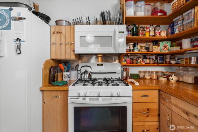 27858 Y Lane, Ocean Park, WA 98640