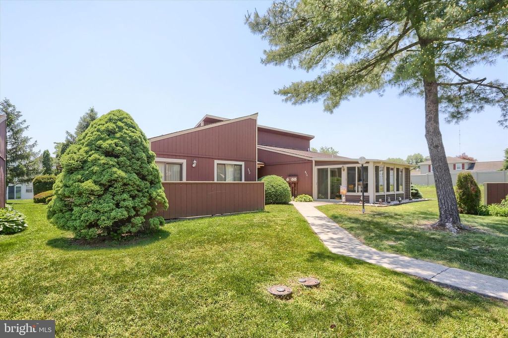 854 MELISSA COURT, Enola, PA 17025