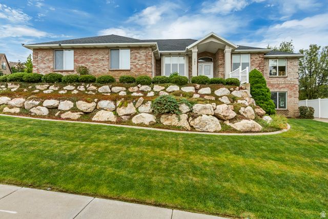 298 E NORTH CANYON RD, Bountiful, UT 84010