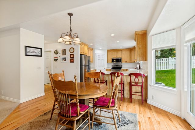 298 E NORTH CANYON RD, Bountiful, UT 84010