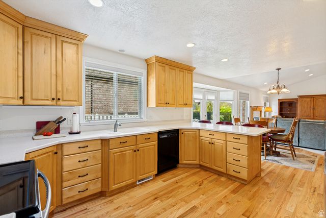 298 E NORTH CANYON RD, Bountiful, UT 84010