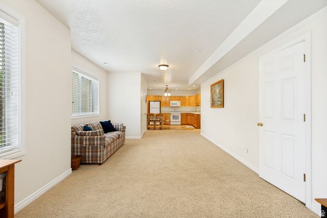 298 E NORTH CANYON RD, Bountiful, UT 84010