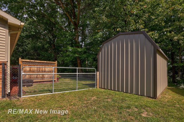 3776 Deibel Drive, Saginaw, MI 48603