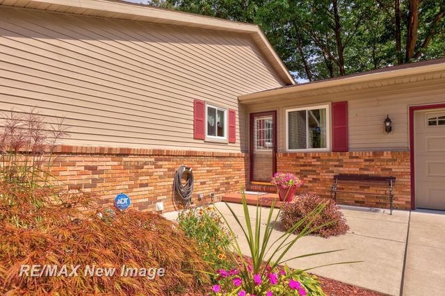 3776 Deibel Drive, Saginaw, MI 48603