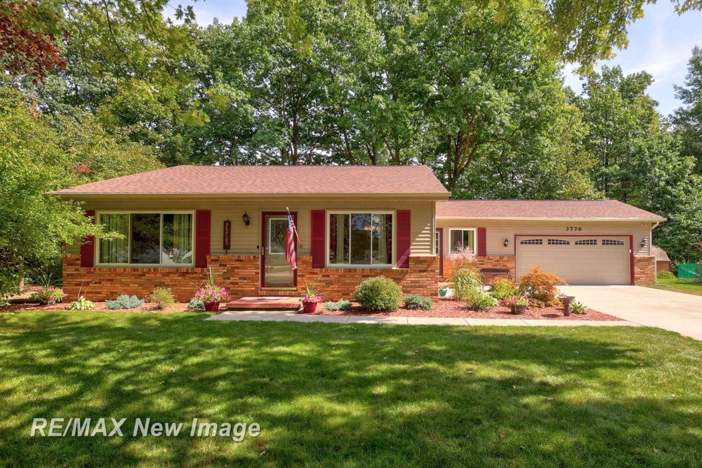 3776 Deibel Drive, Saginaw, MI 48603