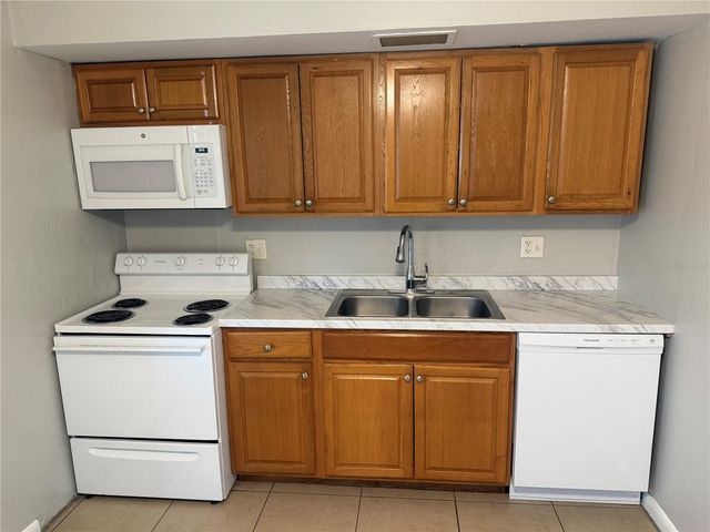 5232 KAPOK DRIVE, New Port Richey, FL 34652