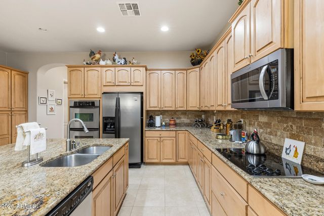 625 S 173RD Drive, Goodyear, AZ 85338
