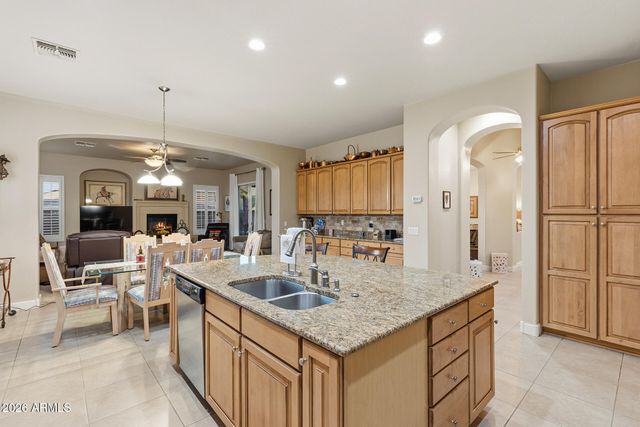 625 S 173RD Drive, Goodyear, AZ 85338