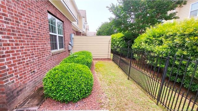 5000 Waterloo Avenue, Fayetteville, NC 28314
