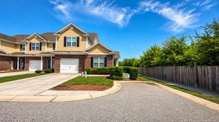 5000 Waterloo Avenue, Fayetteville, NC 28314