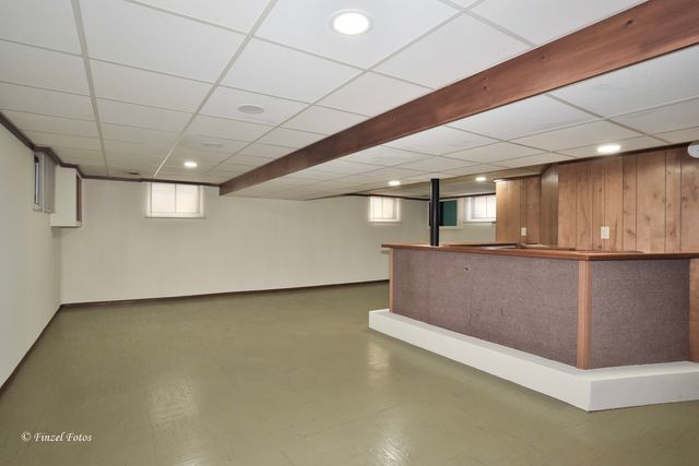 516 S Main Street, Mount Prospect, IL 60056