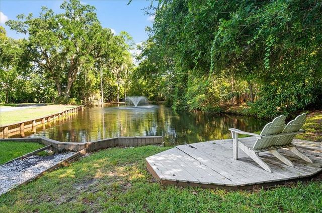 512 Harbour Oaks Drive, St. Simons Island, GA 31522