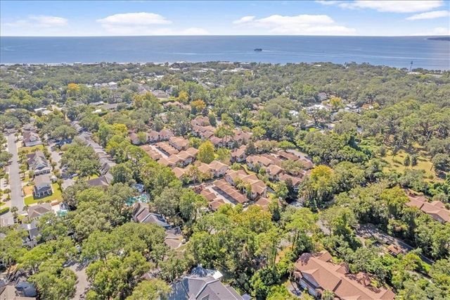 512 Harbour Oaks Drive, St. Simons Island, GA 31522