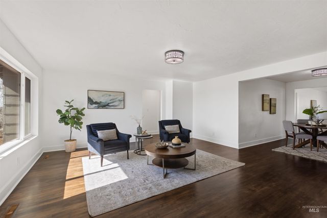 29862 Emmett Rd, Caldwell, ID 83607