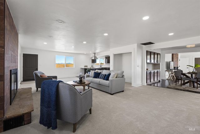 29862 Emmett Rd, Caldwell, ID 83607