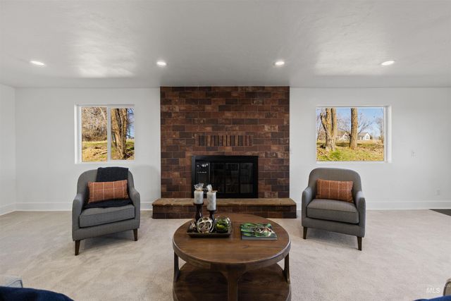 29862 Emmett Rd, Caldwell, ID 83607