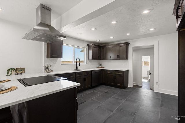 29862 Emmett Rd, Caldwell, ID 83607