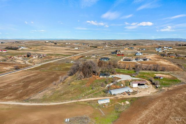 29862 Emmett Rd, Caldwell, ID 83607